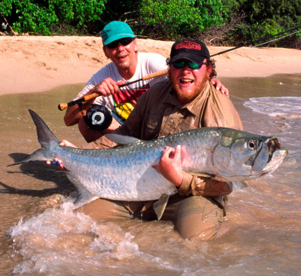 Fliegenfischen auf Tarpon vom Strand vom Ufer